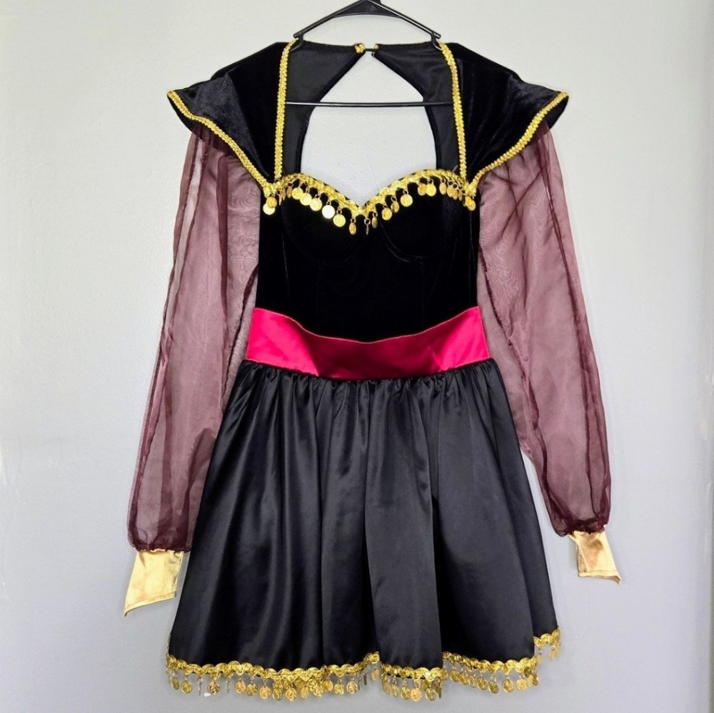 Dollskill Temptress Villian Costume